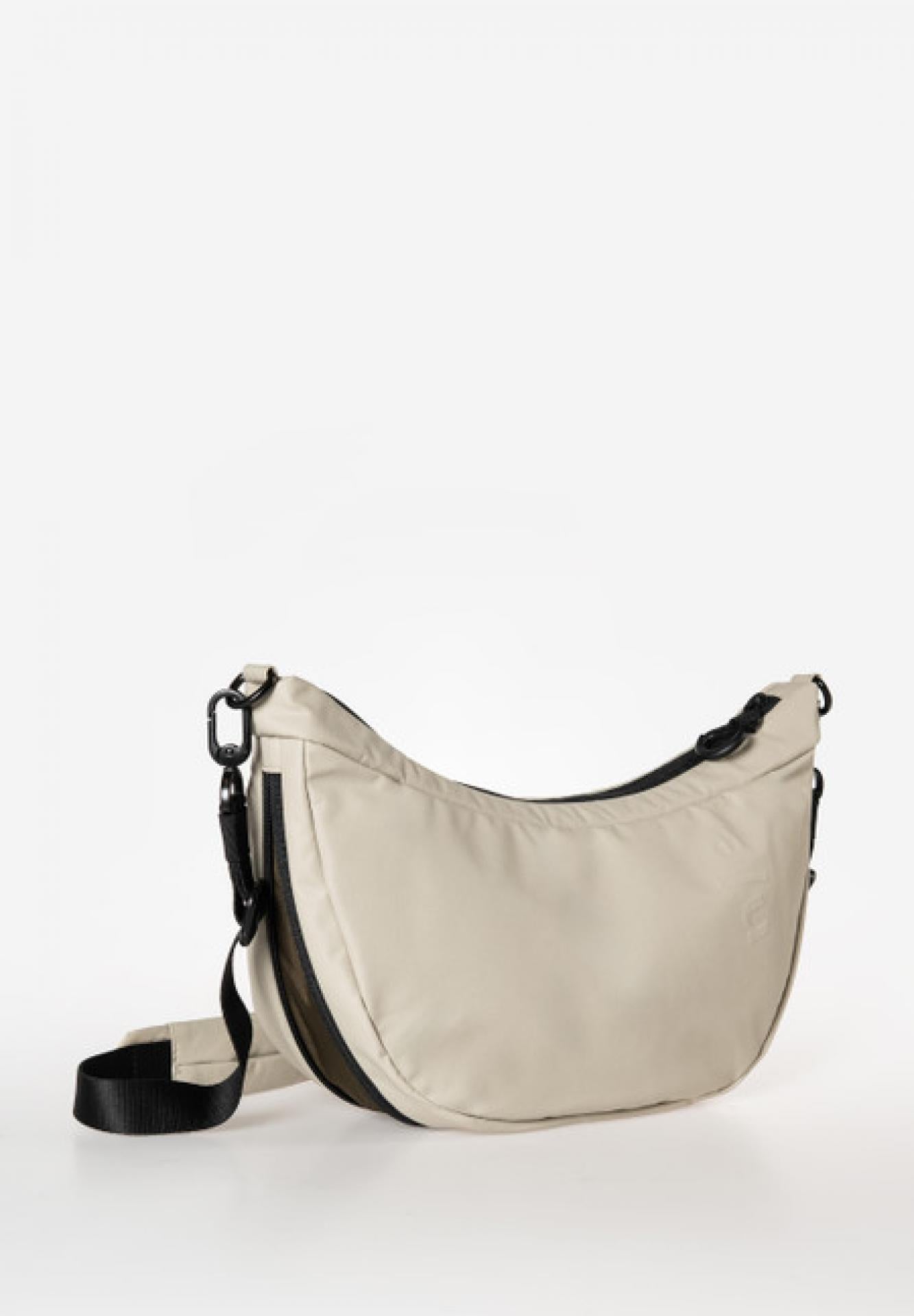 Aunts & Uncles Yoshii RE Halfmoon Bag dust