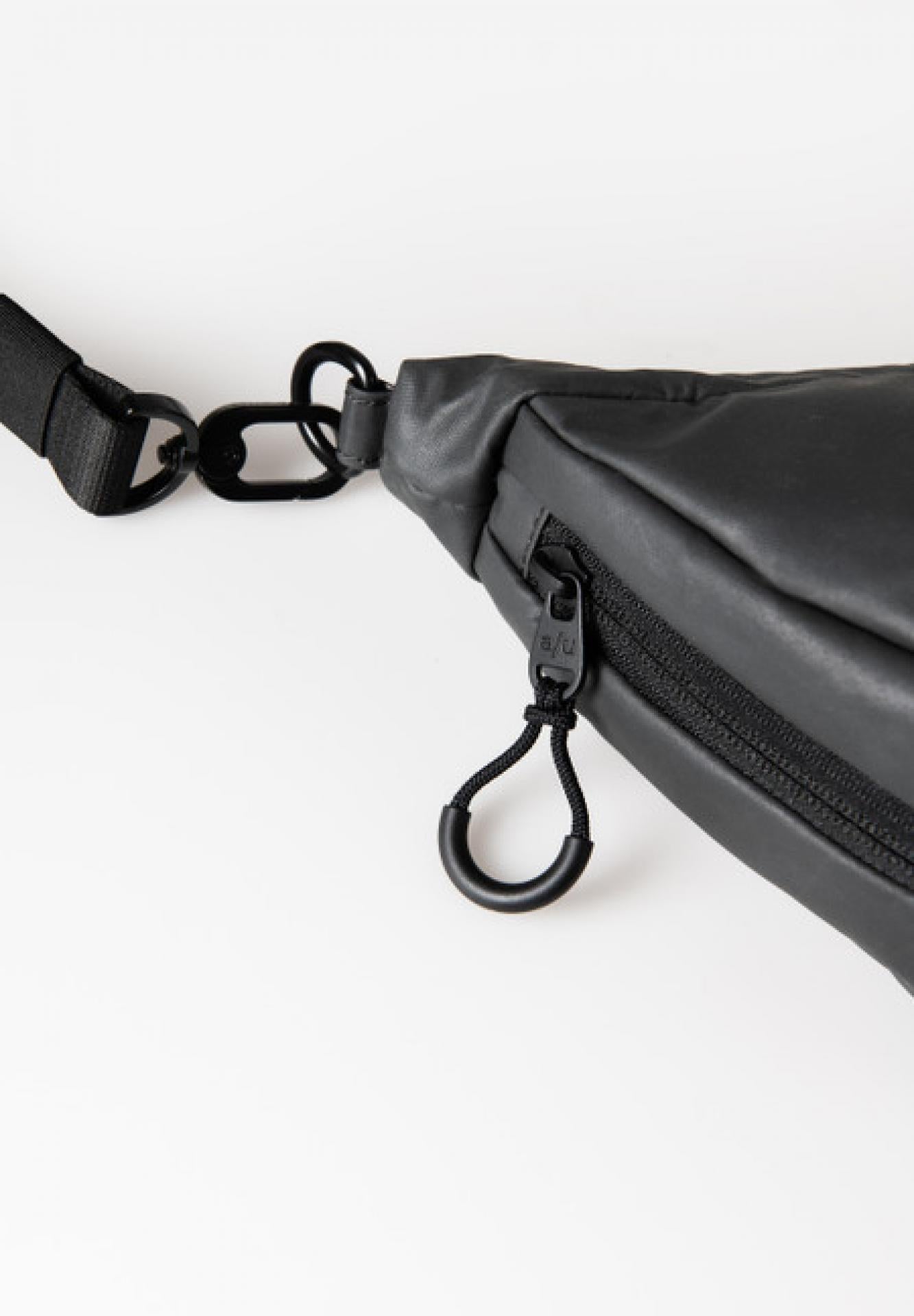 Aunts & Uncles Yoshii RE Halfmoon Bag volcanic ash