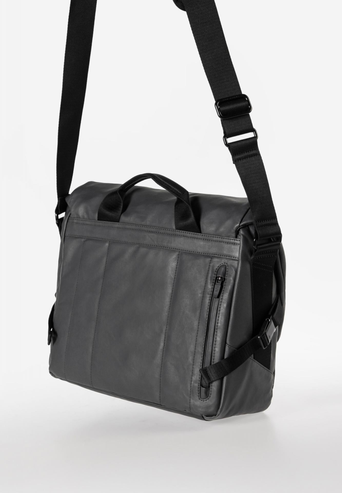 Aunts & Uncles Yamakuni RE Messenger Bag Umhängetasche - Variante: volcanic ash