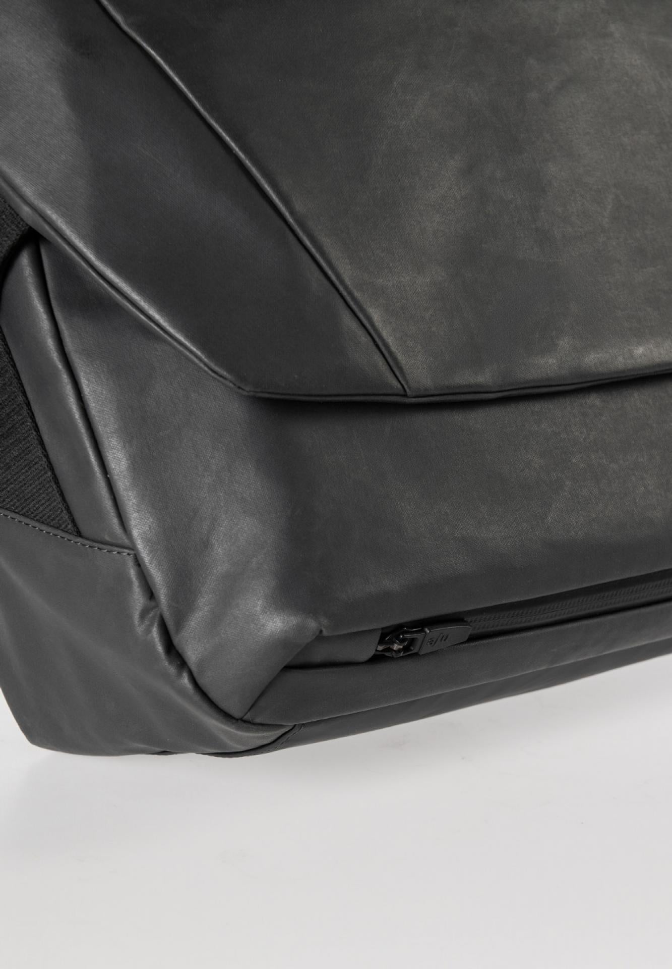 Aunts & Uncles Yamakuni RE Messenger Bag Umhängetasche - Variante: volcanic ash