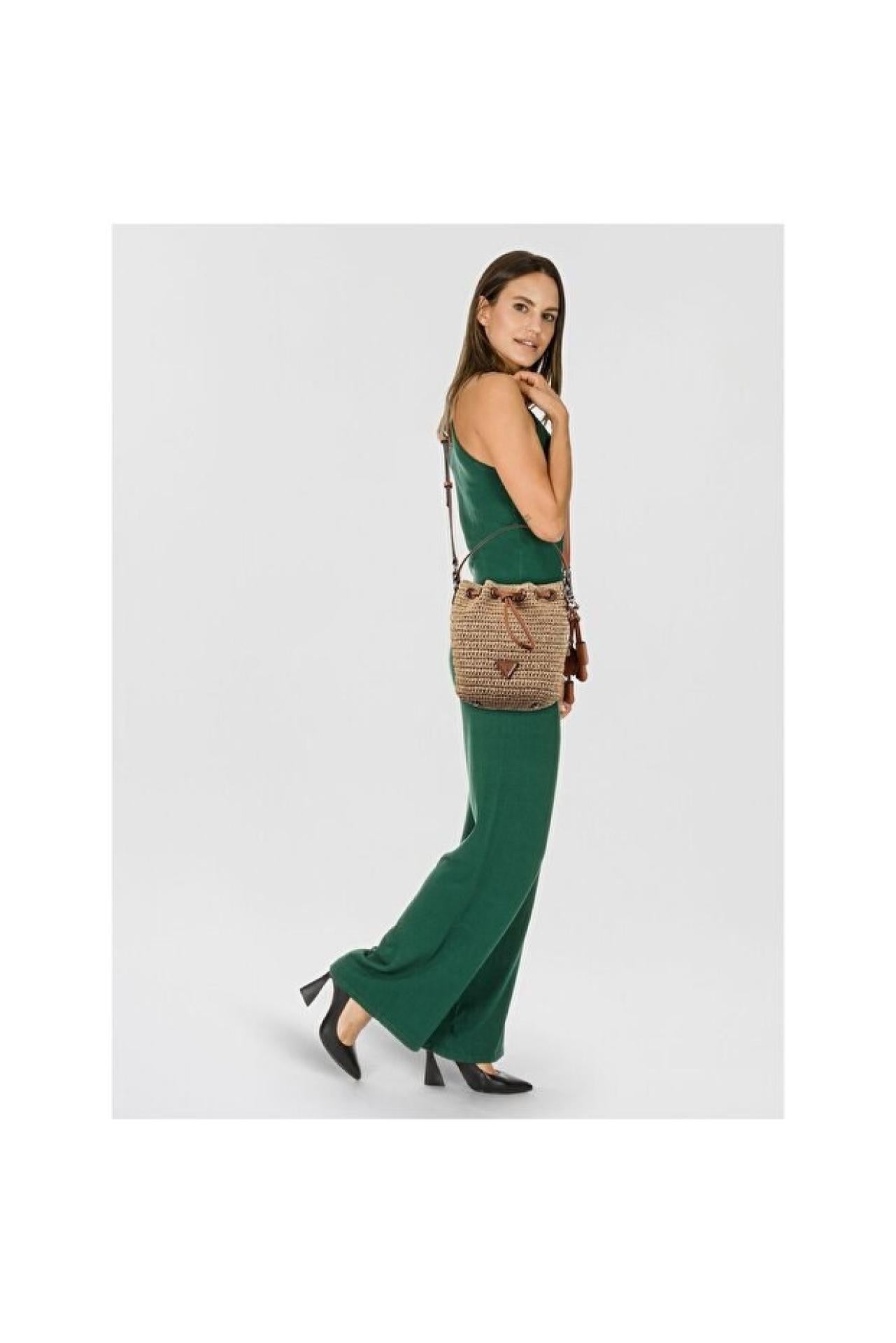 Guess OFELIA TOP HANDLE BUCKET Natural/ Cognac