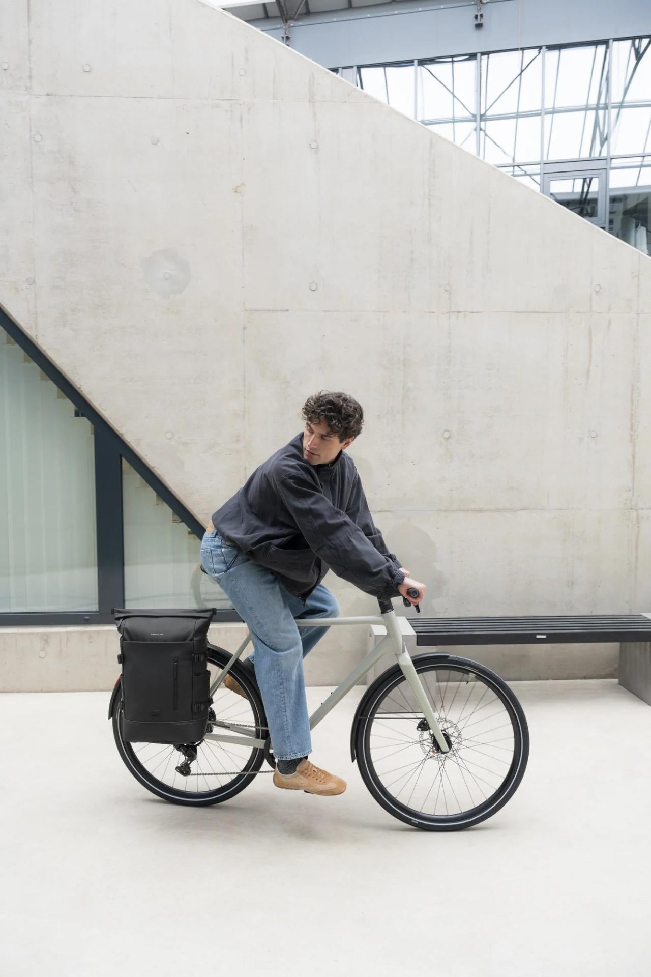 Kapten & Son Helsinki Pro Bike Backpack All Black