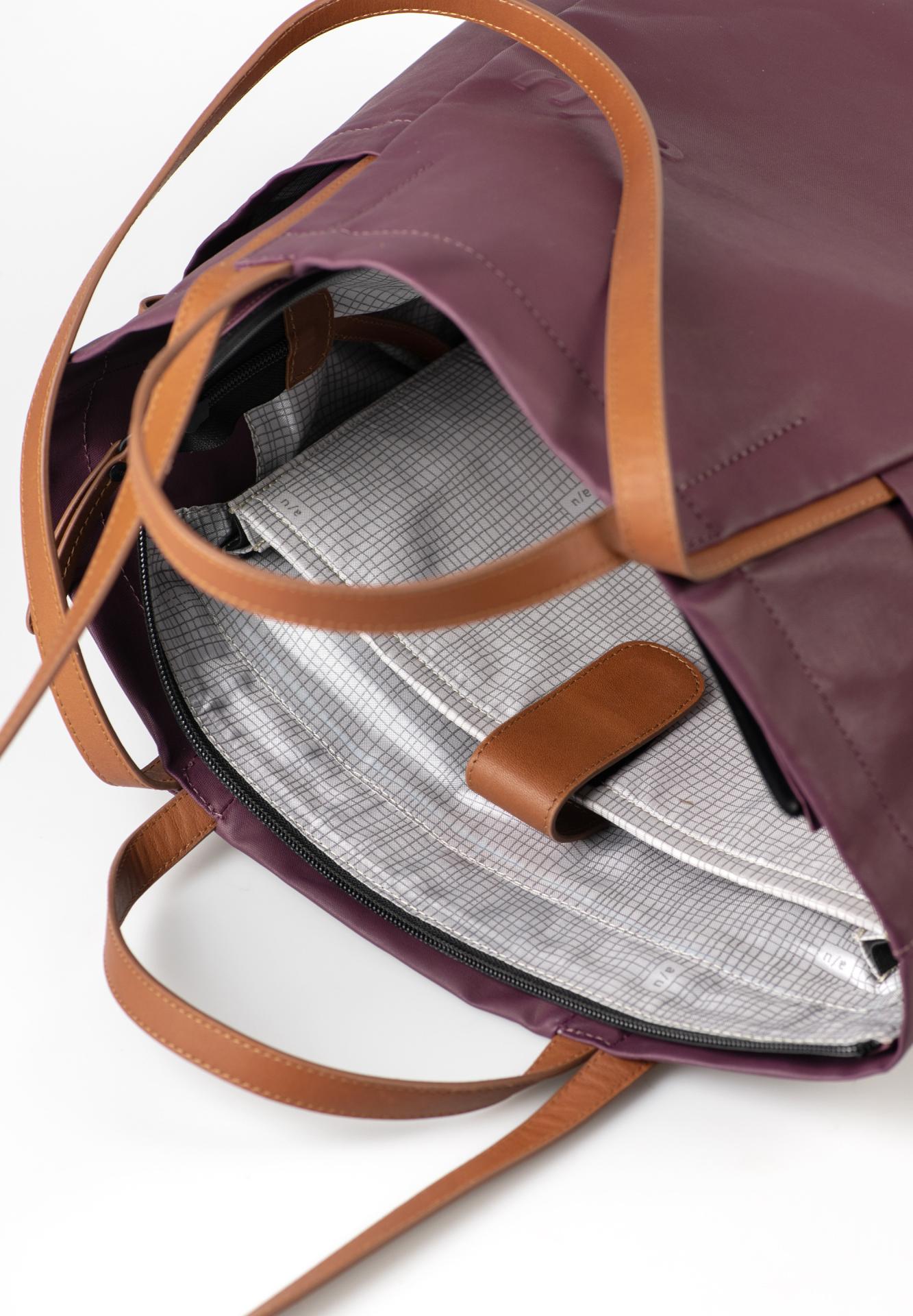 Aunts & Uncles Rucksack Takamatsu cherry laquer