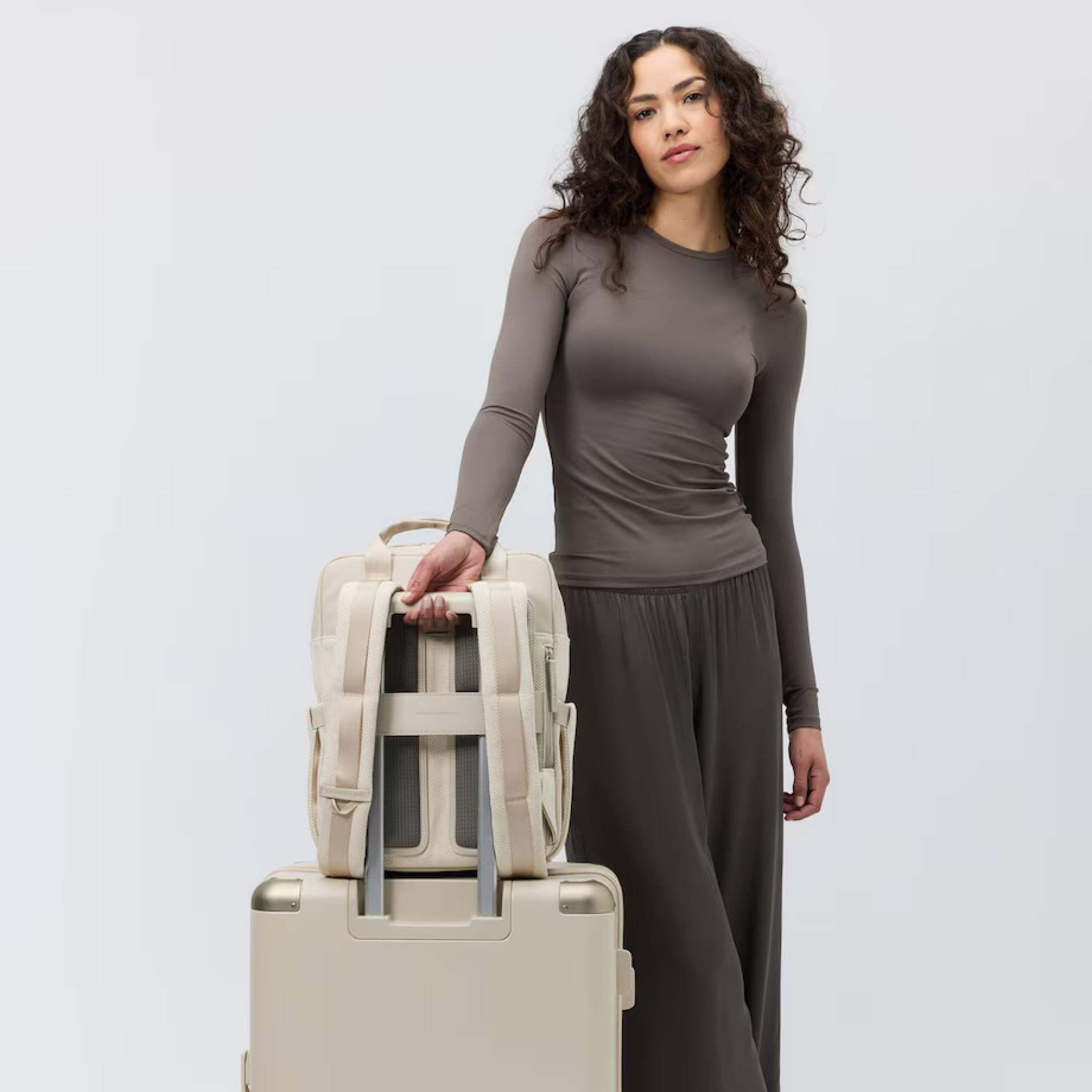 Kapten & Son Bergen Pro Ibiza Collection Sandstone
