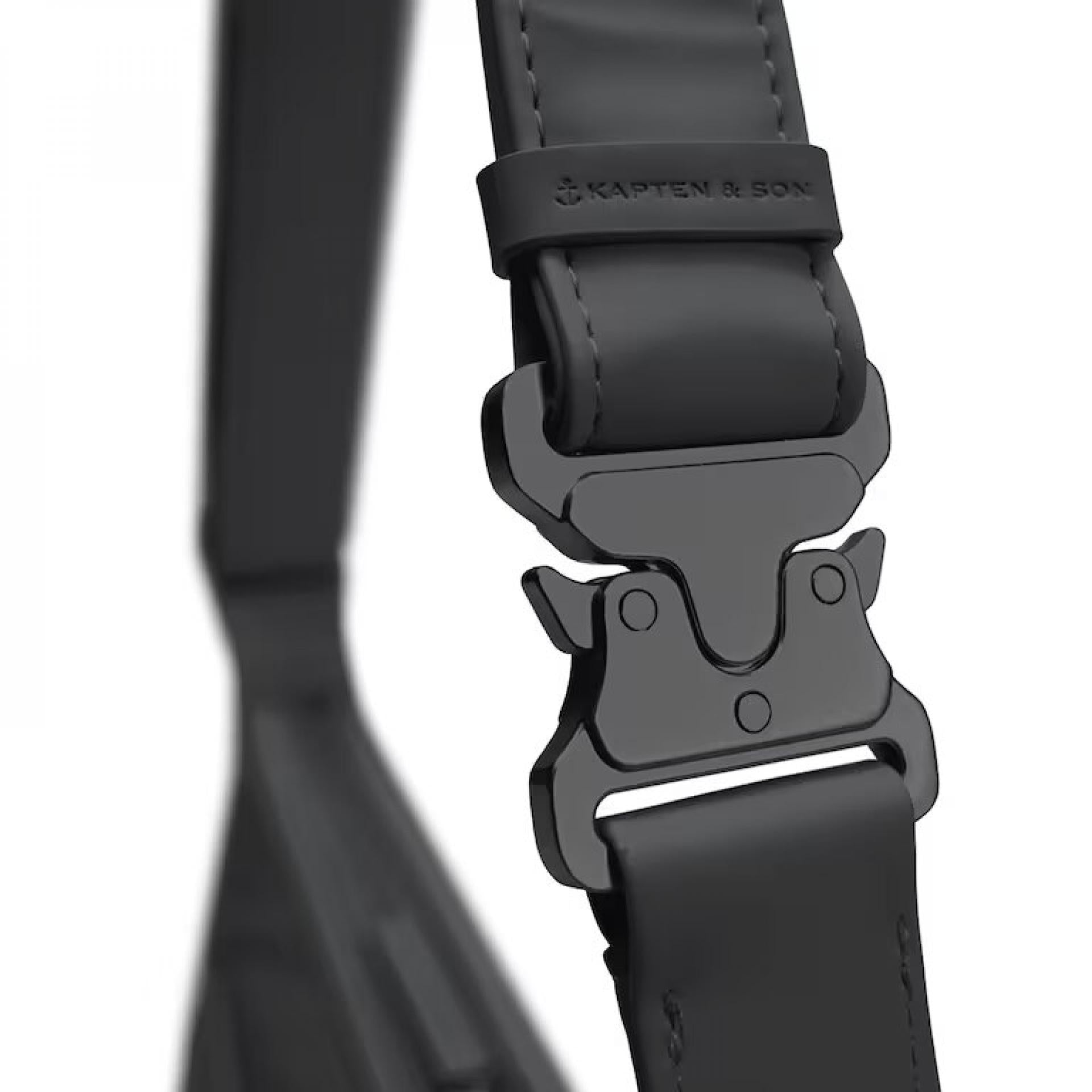 Kapten & Son Umhängetasche Torsby All Black