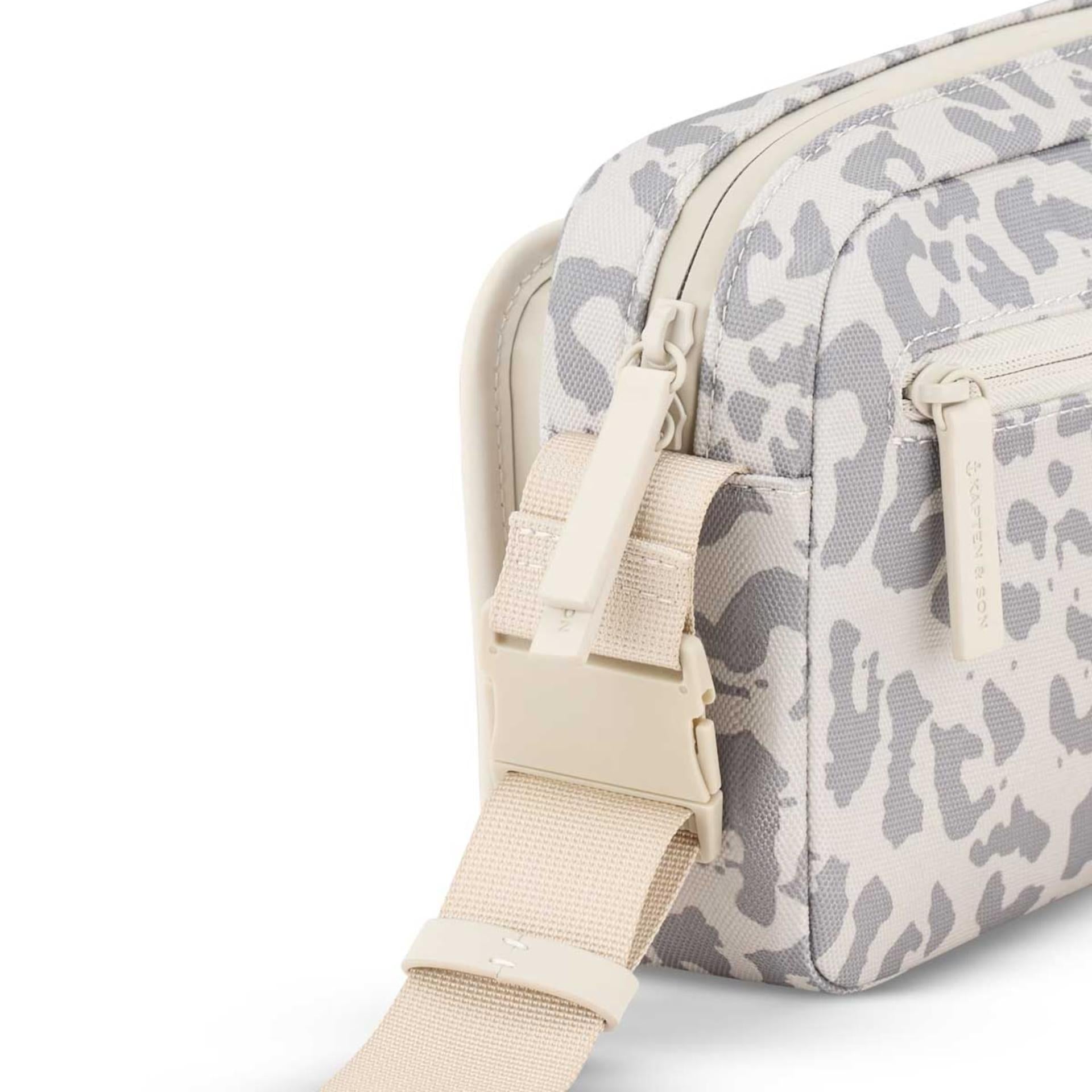 Kapten & Son Crossbag Lulea Leo sandstone