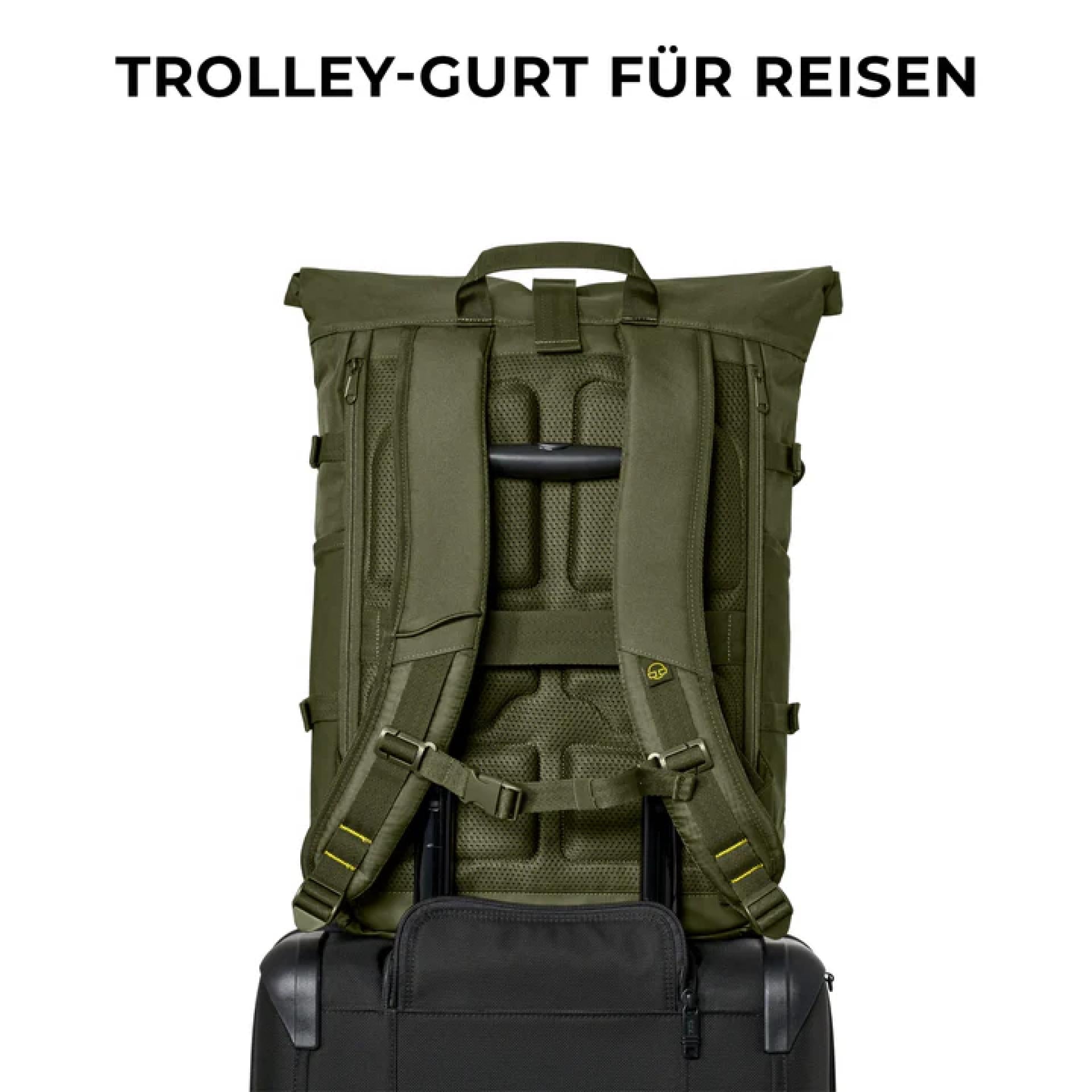 Johnny Urban Allen Move Large Rucksack Olive