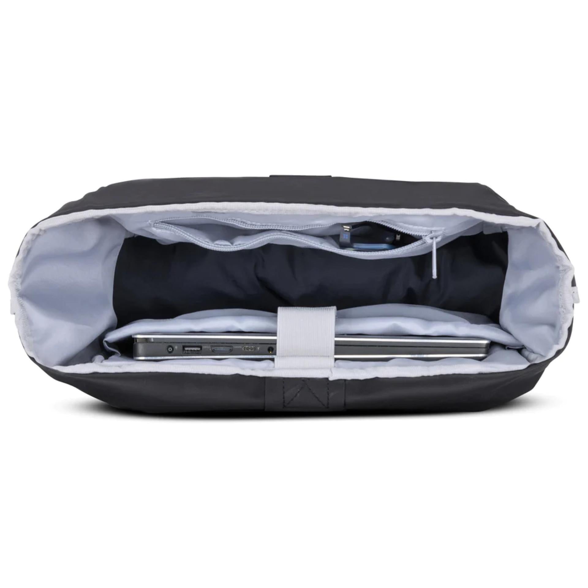 Johnny Urban Rucksack Allen Large Schwarz