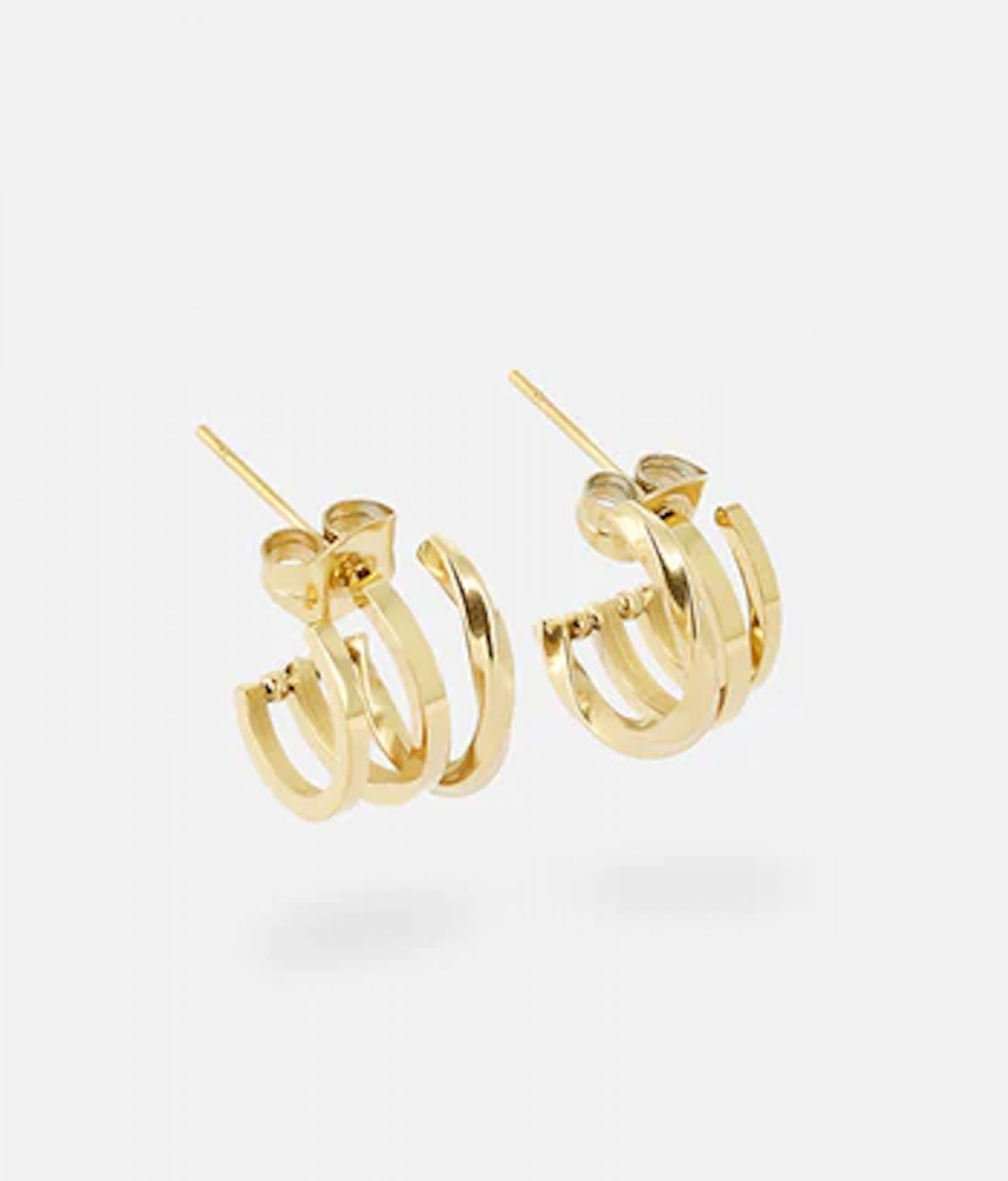 Ohrringe von Zag Bijoux in einer dreireihigen Form aus vergoldeten Edelstahl