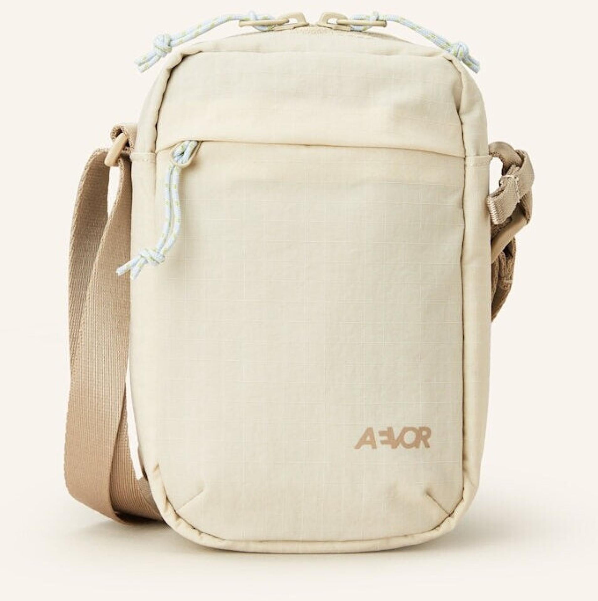 AEVOR Easy Ride Pouch Off-White