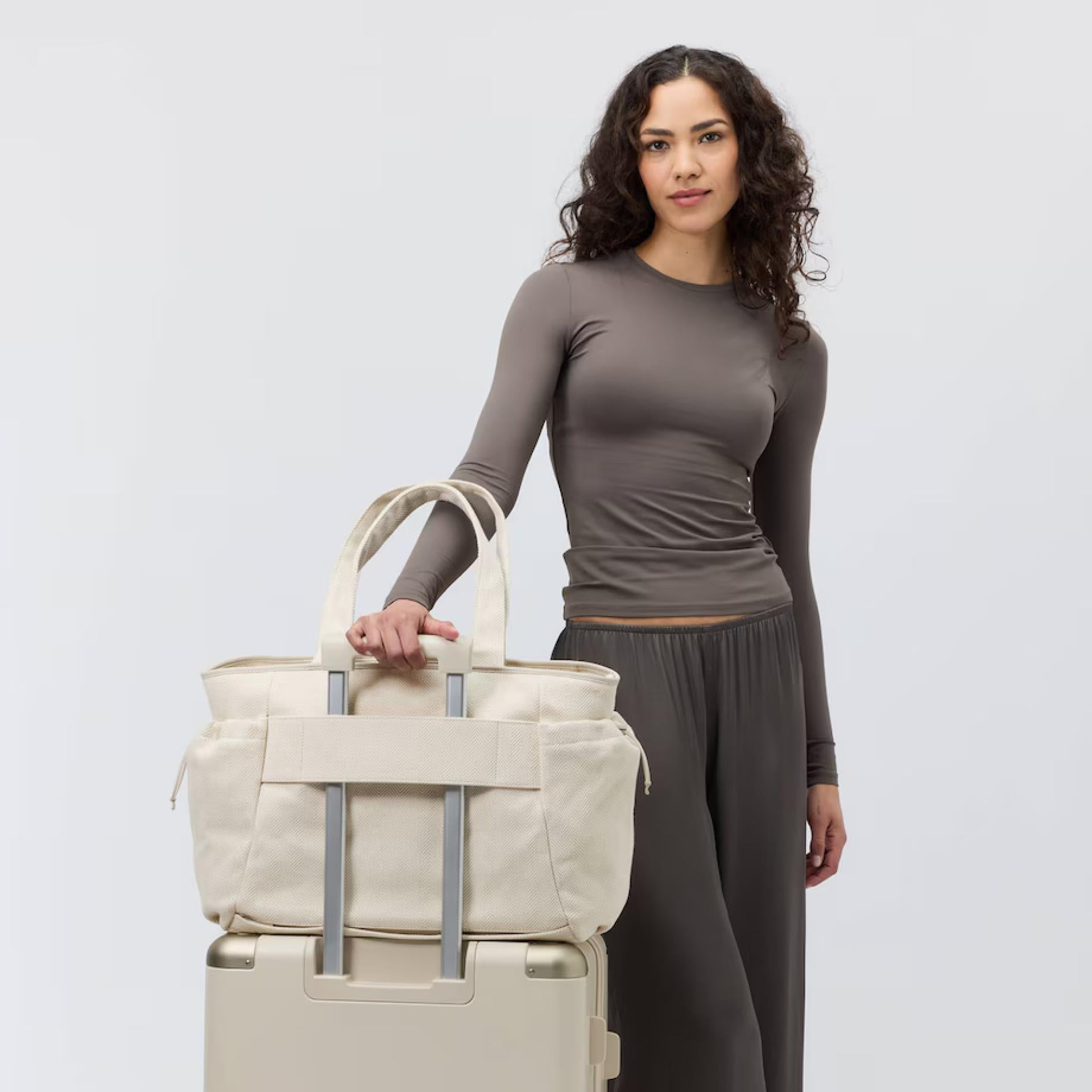 Kapten & Son Umhängetasche Hellvi Ibiza Collection Sandstone