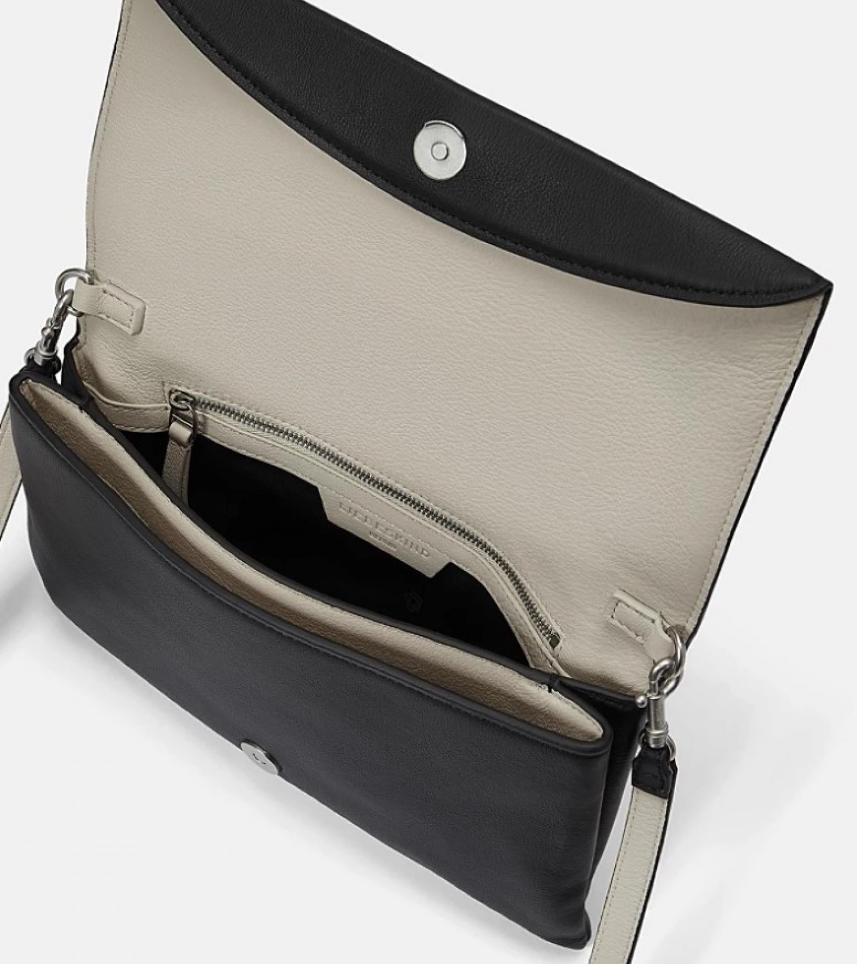 Liebeskind Berlin Crossbody black