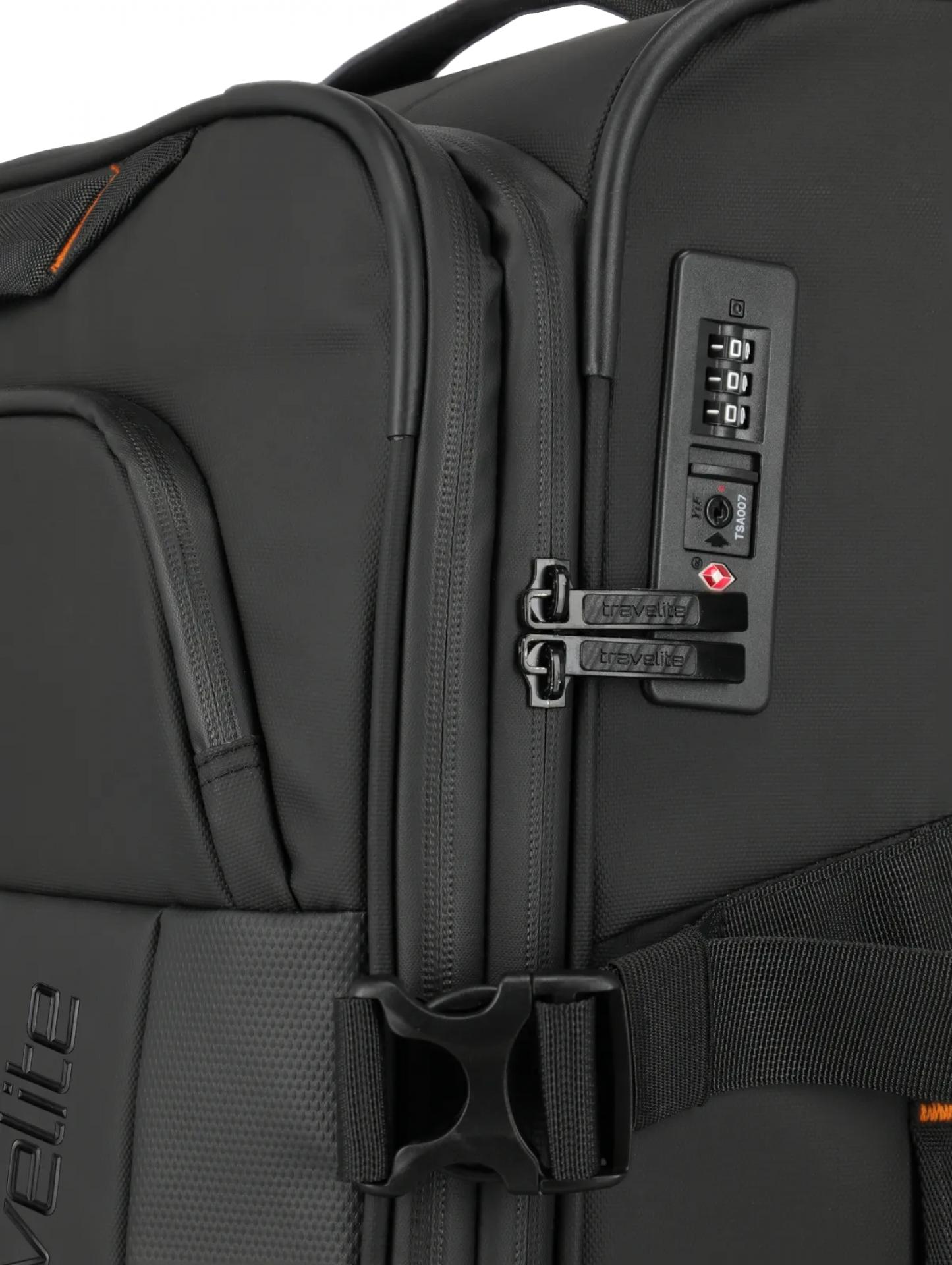 Travelite BRIIZE 4-Rad-Trolley Farbe: Schwarz Größe: S erweiterbar