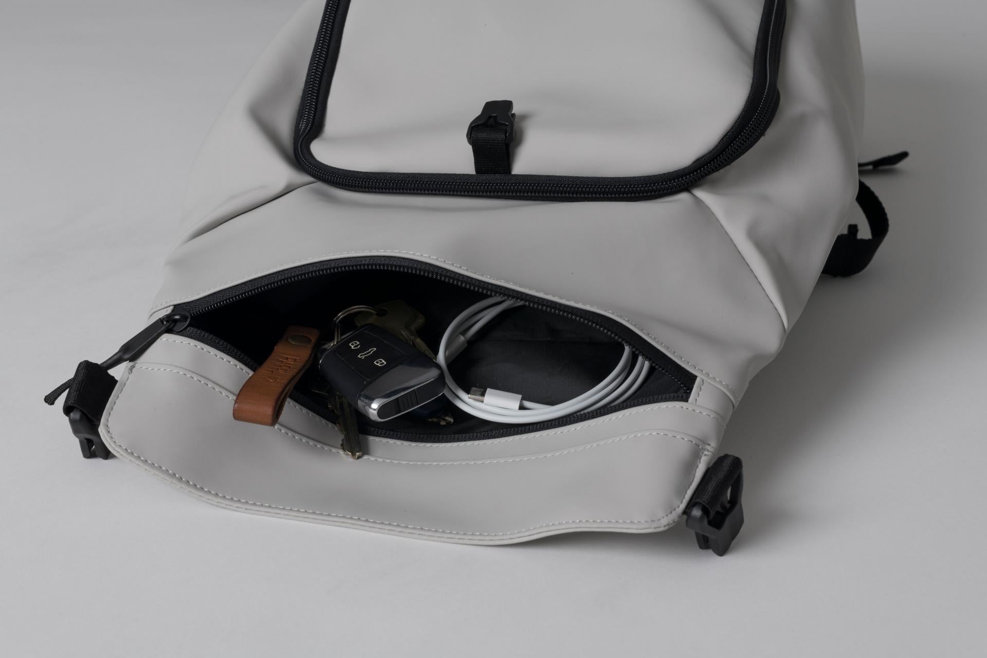 Beckmann Rucksack Street Light Black