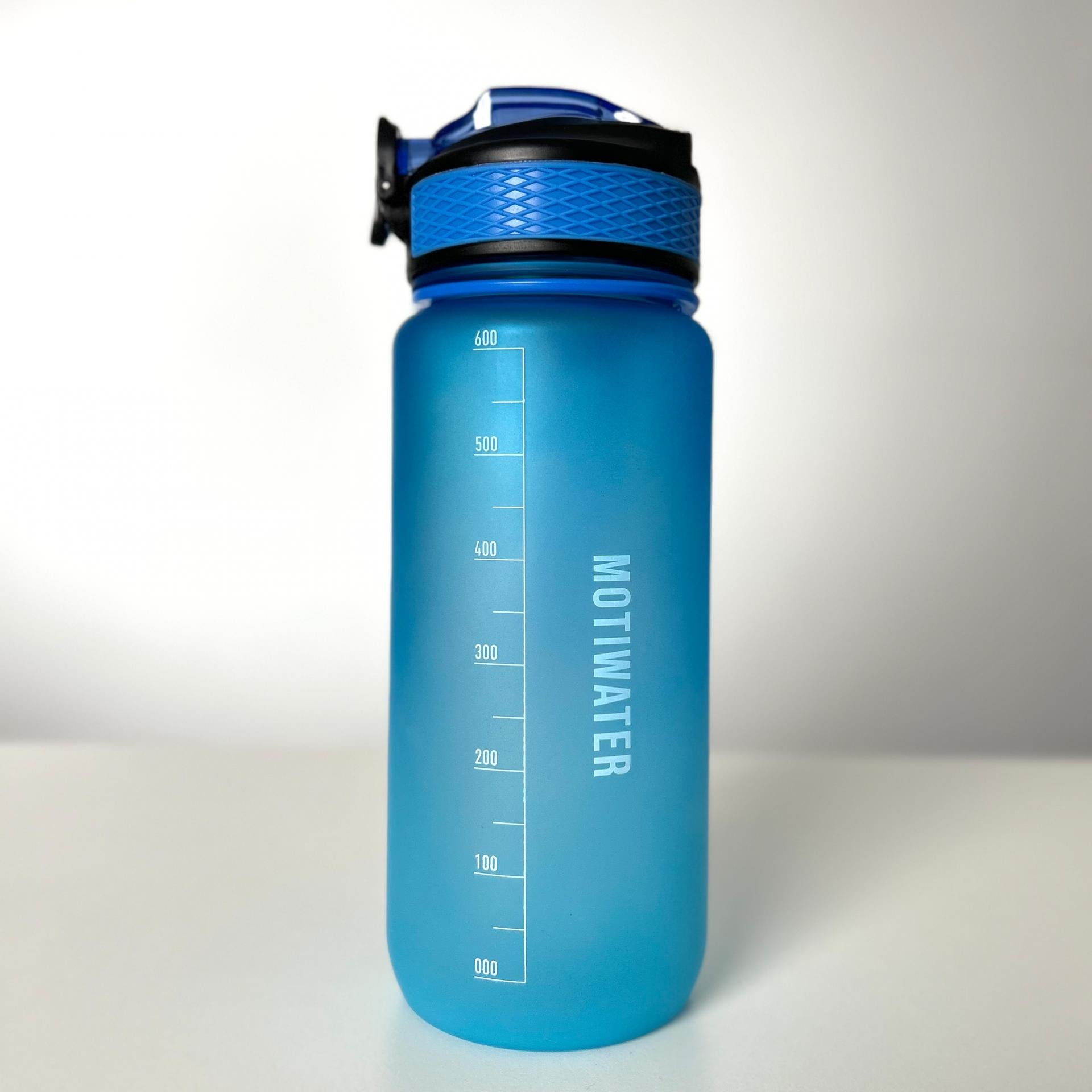 MOTIWATER Trinkflasche Small mit motivierenden Sprüchen & Uhrzeit - Variante: Blau