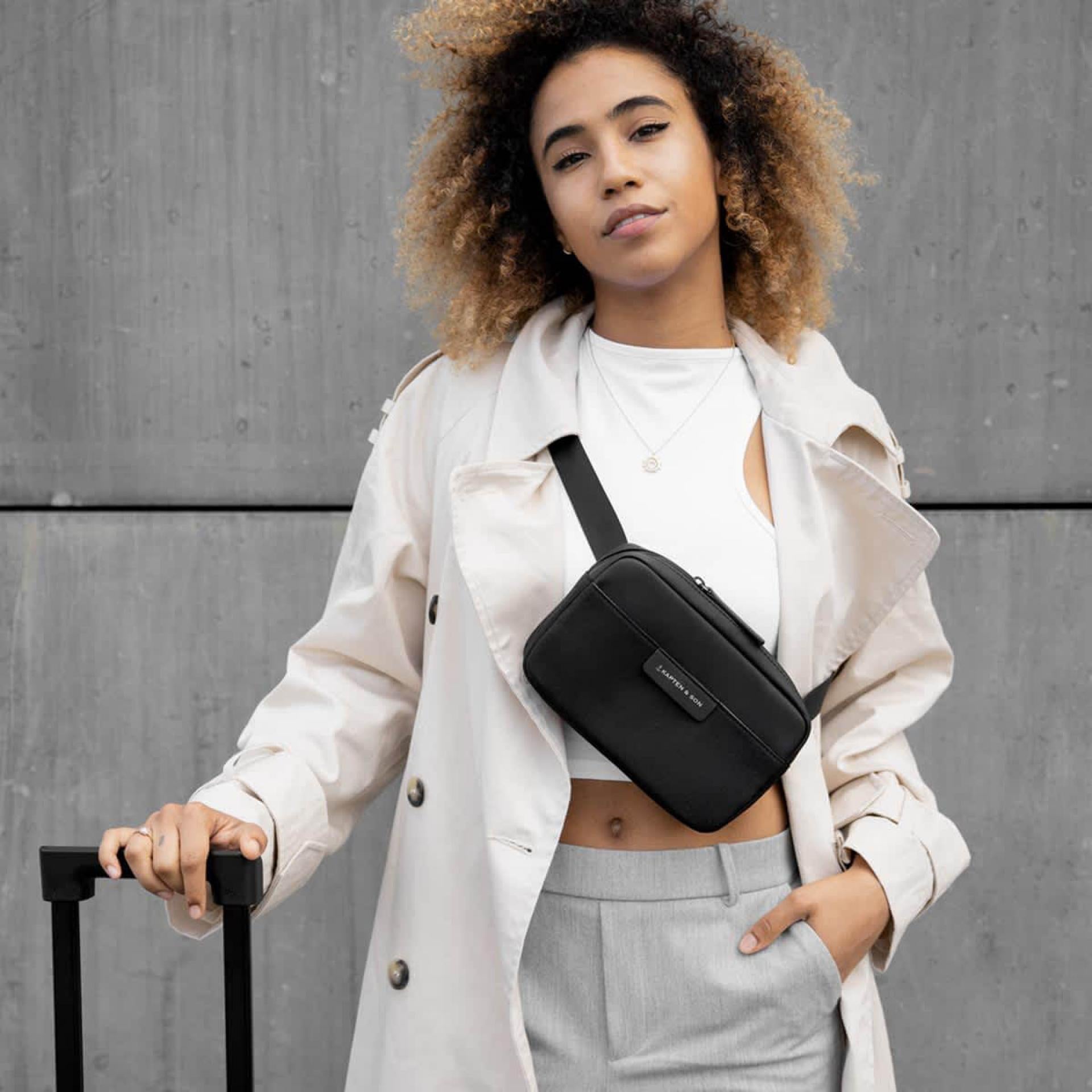 Kapten & Son Bauchtasche Habo All Black