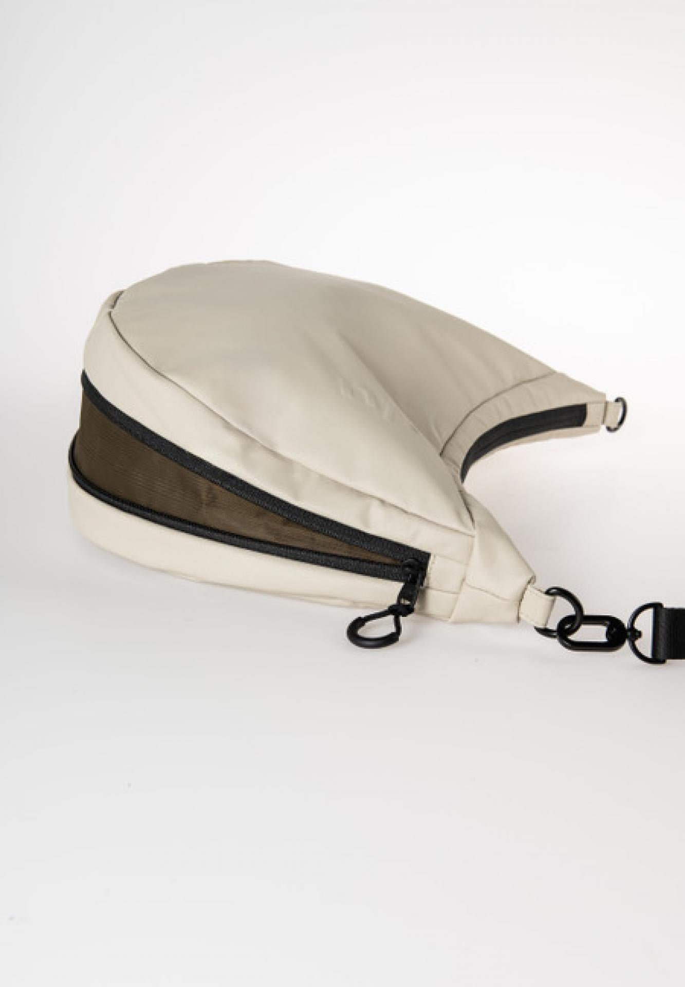 Aunts & Uncles Koyoshi RE Halfmoon Bag dust