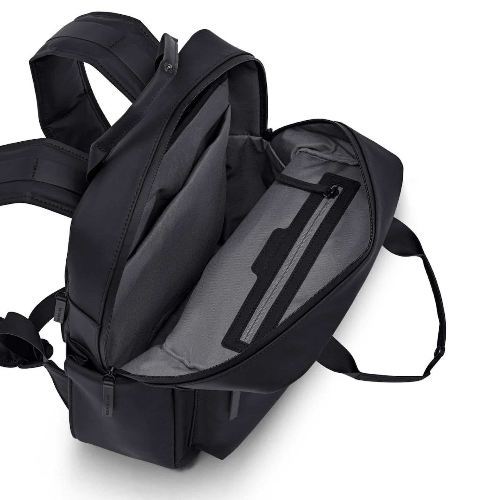 Kapten & Son Bergen Pro Sleek Full PU All Black 