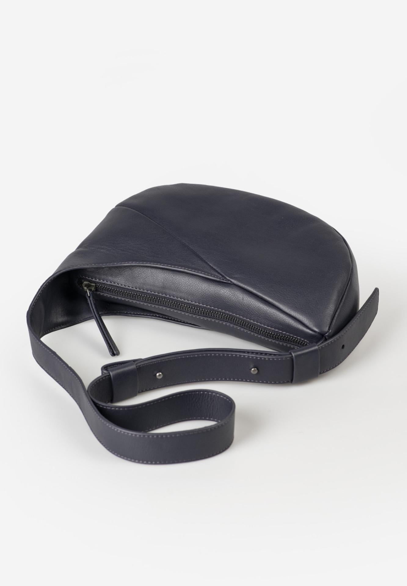 Aunts & Uncles Schultertasche Orchid dark horizon