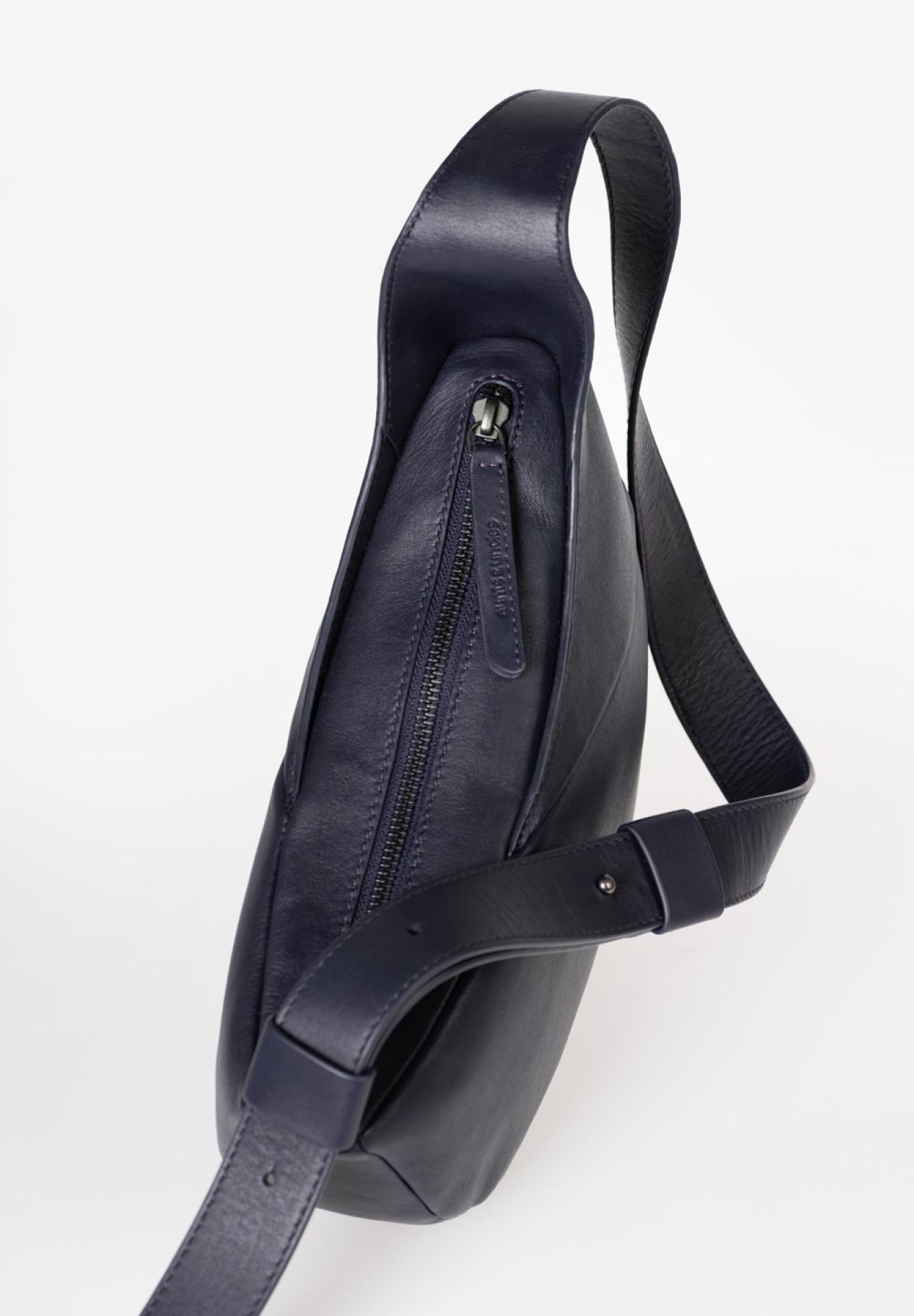 Aunts & Uncles Schultertasche Orchid dark horizon