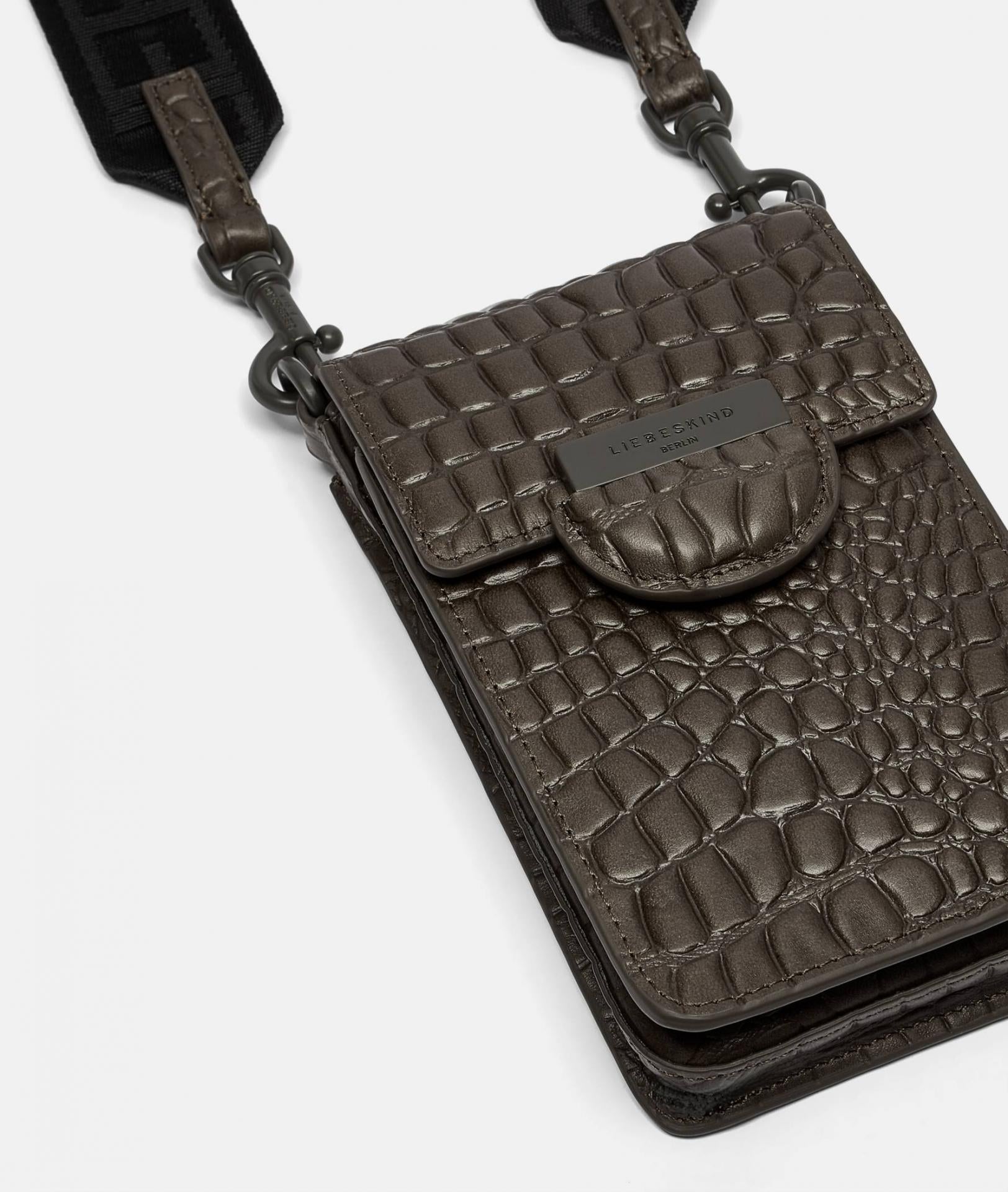 Liebeskind oak mobile 2025 pouch
