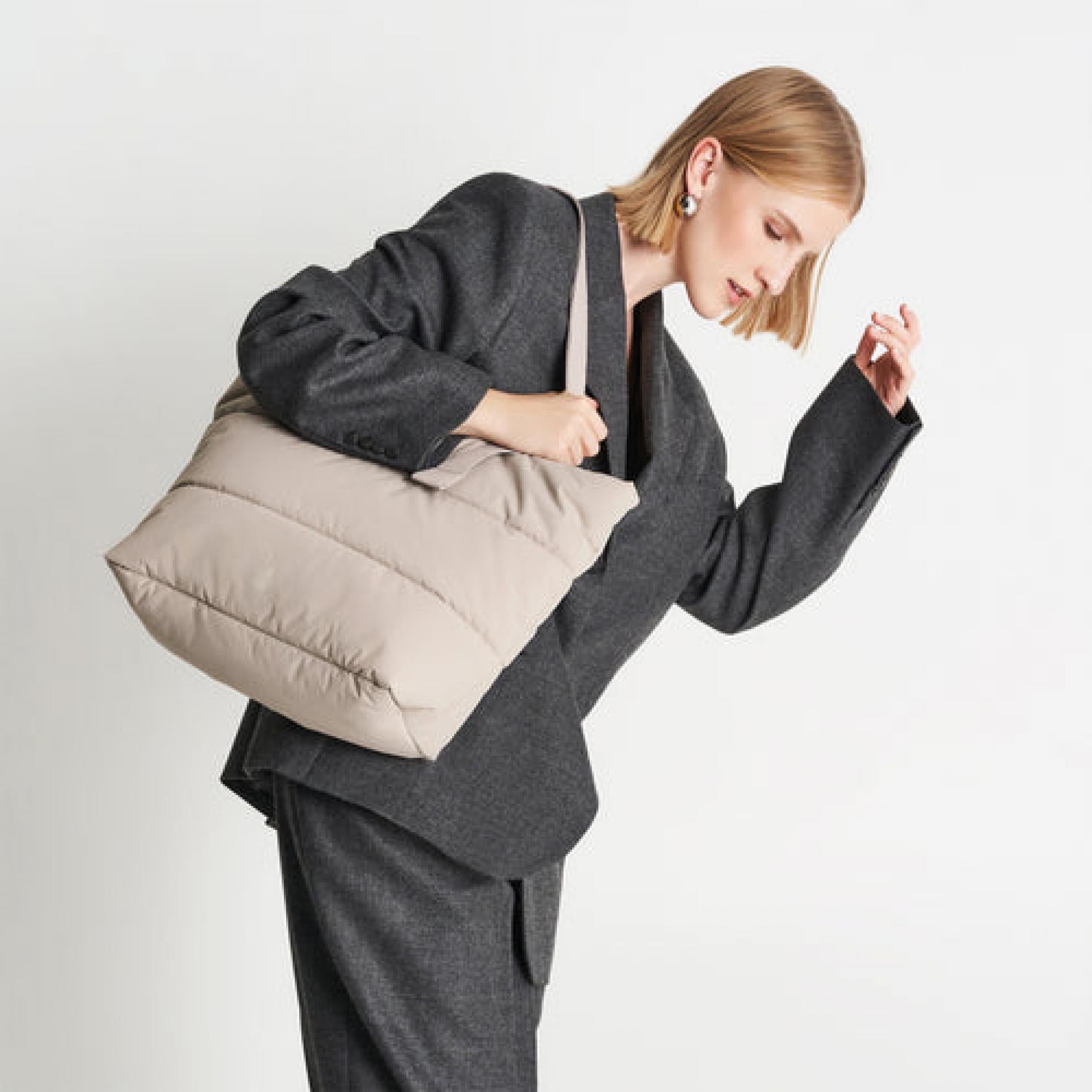 Got-Bag PUFFER TOTE BAG monochrome scallop