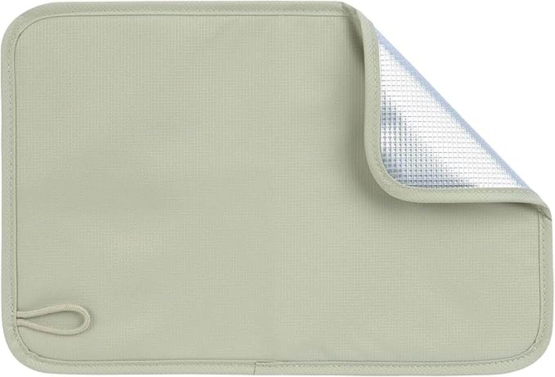 Lässig Mini Outdoor Backpack Sunny Explorer Kinderrucksack Kindergartenrucksack Wanderrucksack  14 Liter/Medium  Backpack 