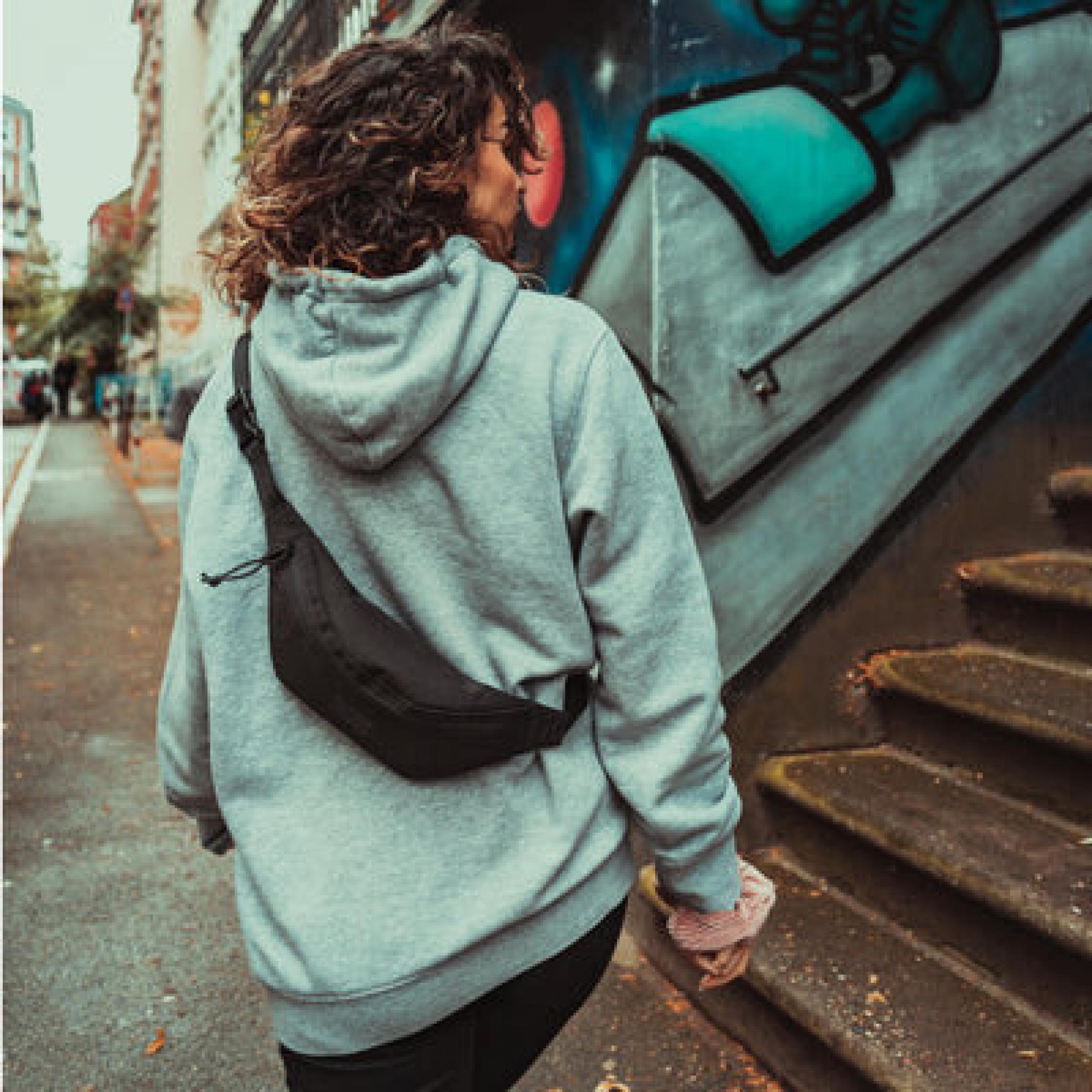 Johnny Urban Bauchtasche Erik - Variante: Schwarz Reflektierend