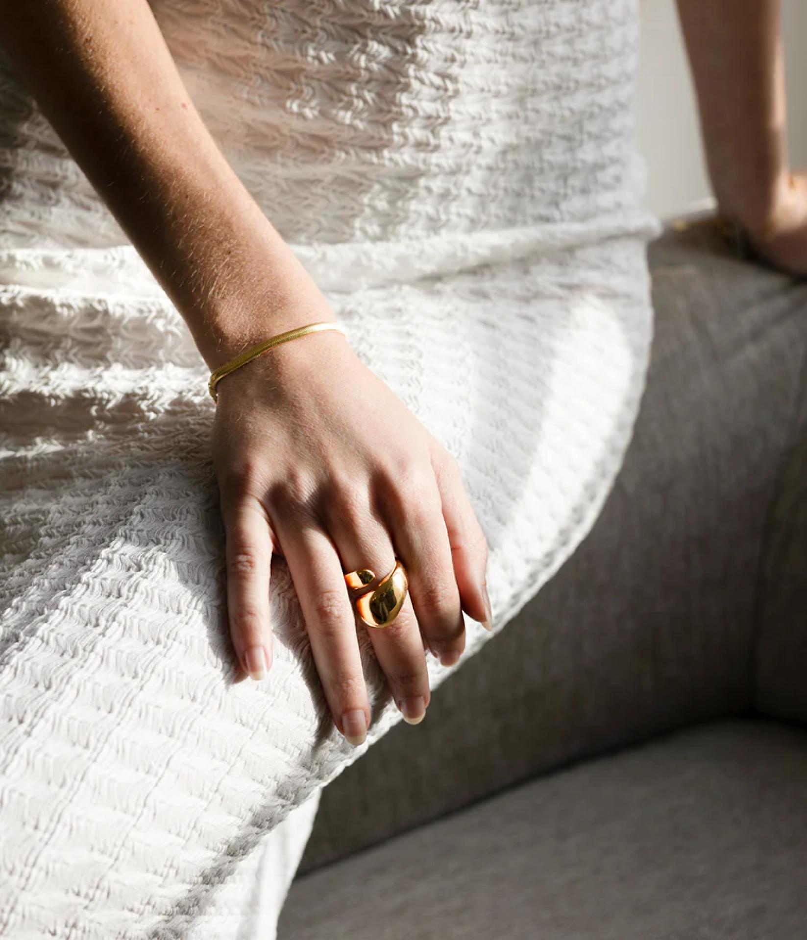 Zag Bijoux Ring Groß Edelstahl vergoldet T8