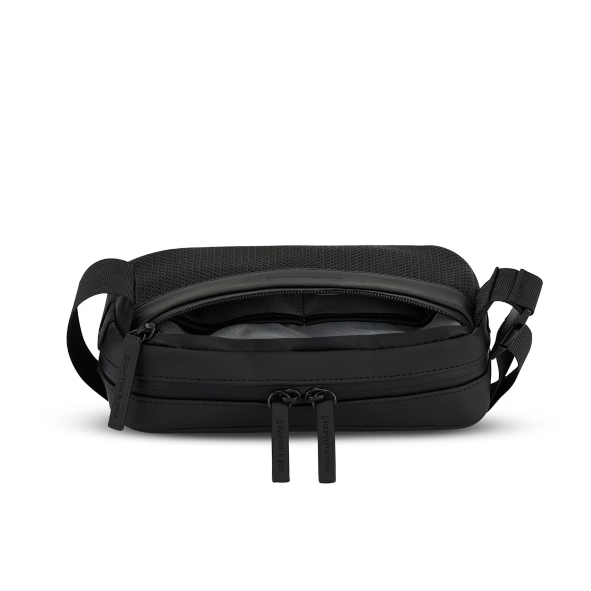 Kapten & Son Bergen Pro Crossbody All black