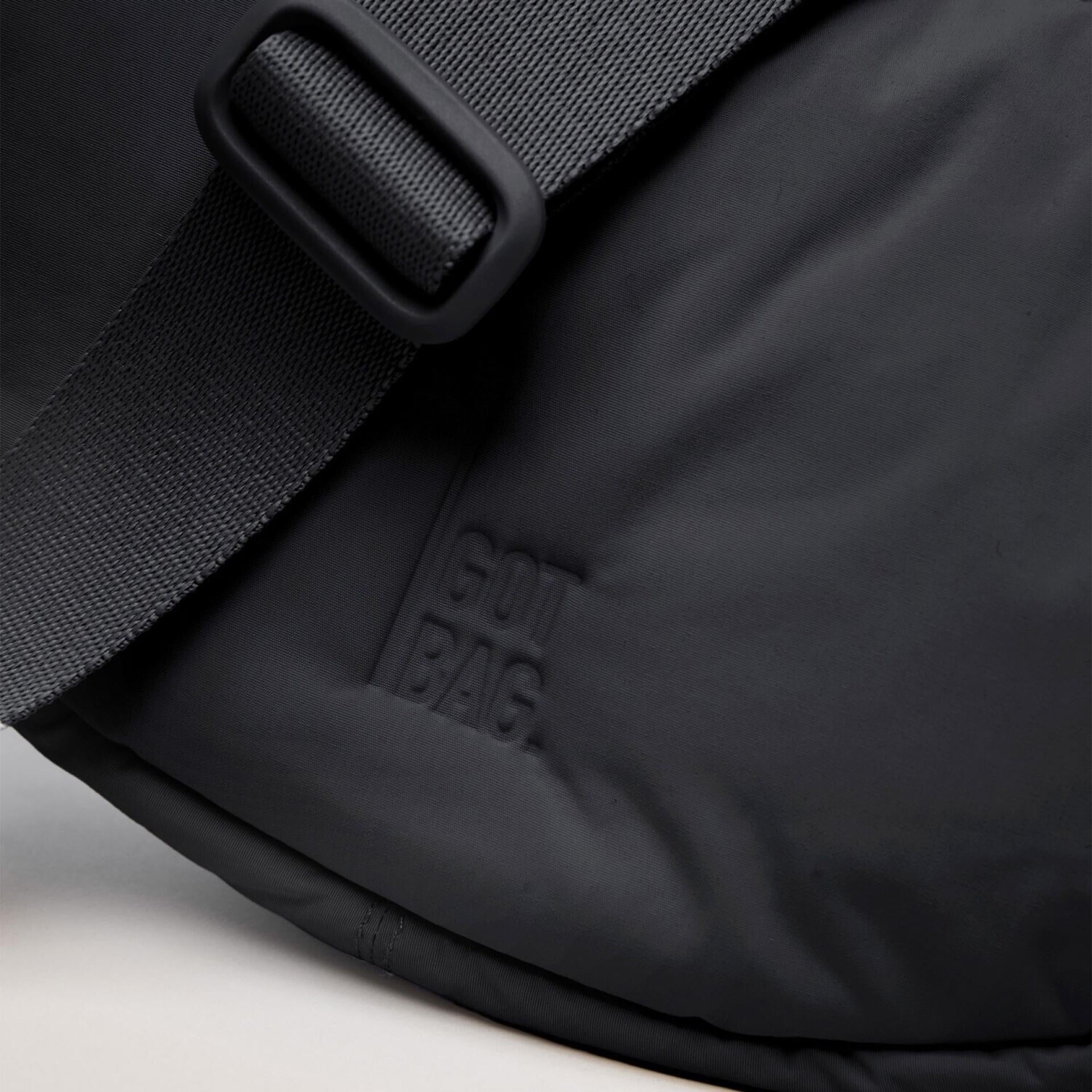 Got Bag Cloud Moon Bag Monochrome black 4 Liter Volumen