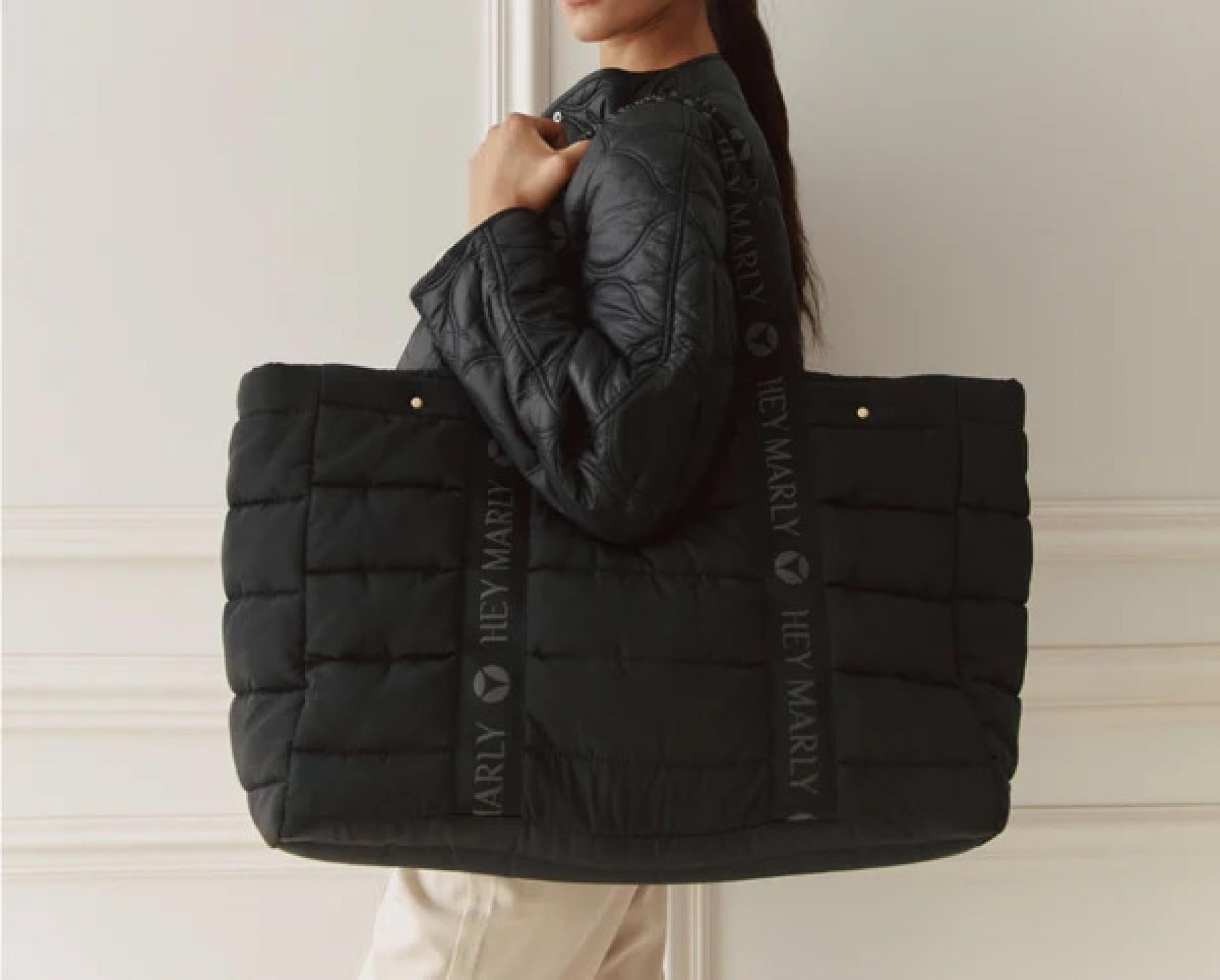 Hey Marly Travel Buddy - Variante: L Black