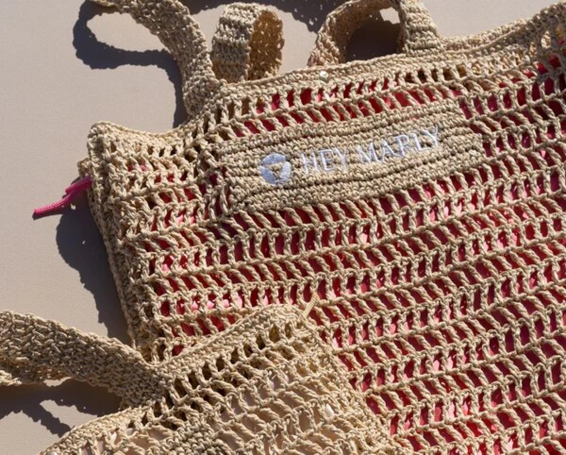 Hey Marly Crochet Bag  Coral