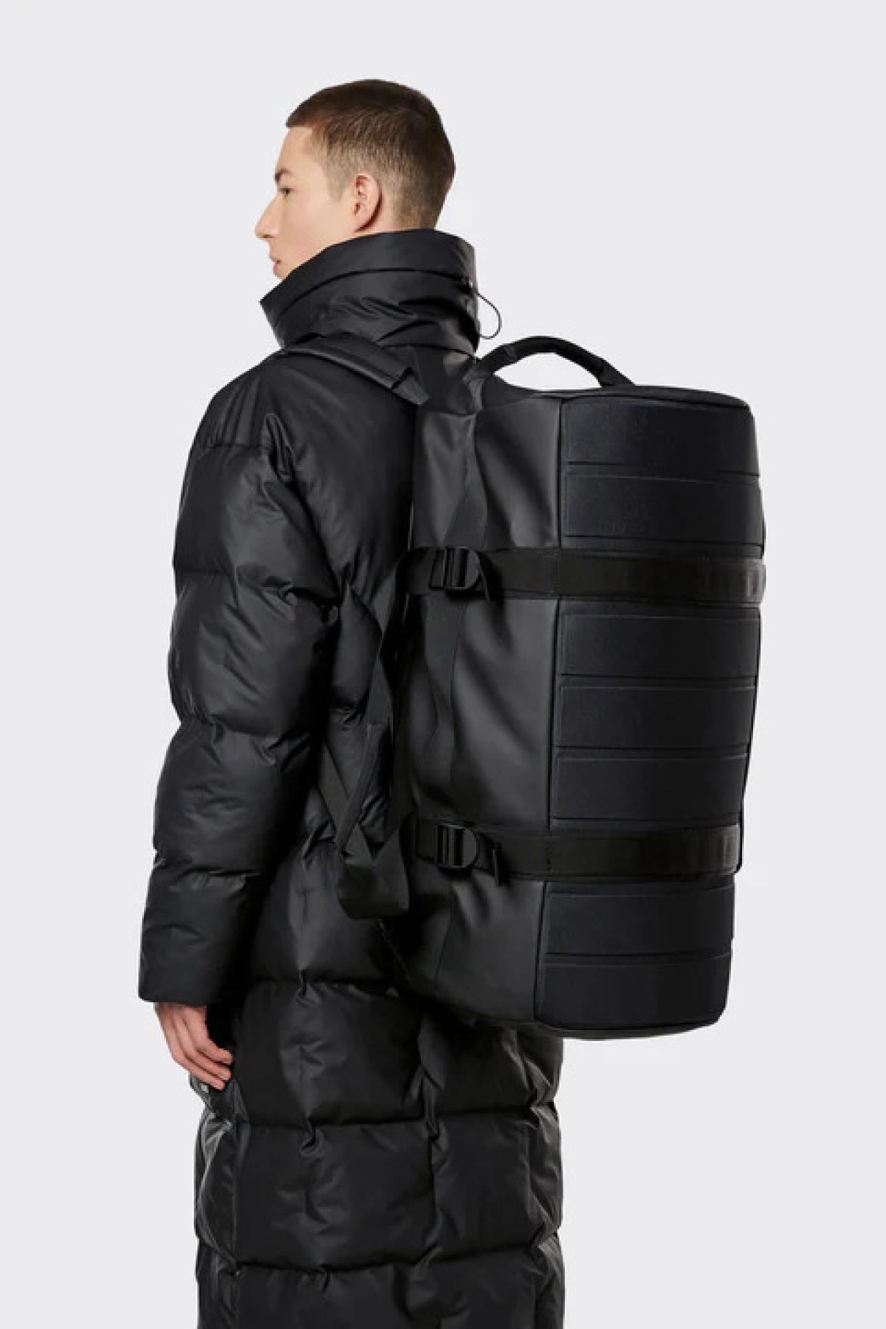 Rains Sporttasche Duffel Bag 13370-01 Black Black